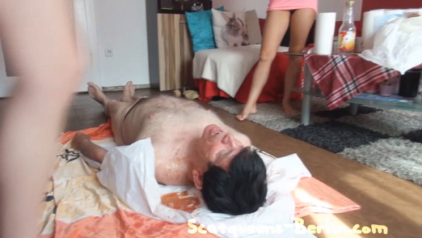 SCATQUEENS BERLIN – Scat Cats And The Toilet Cunt Part 4